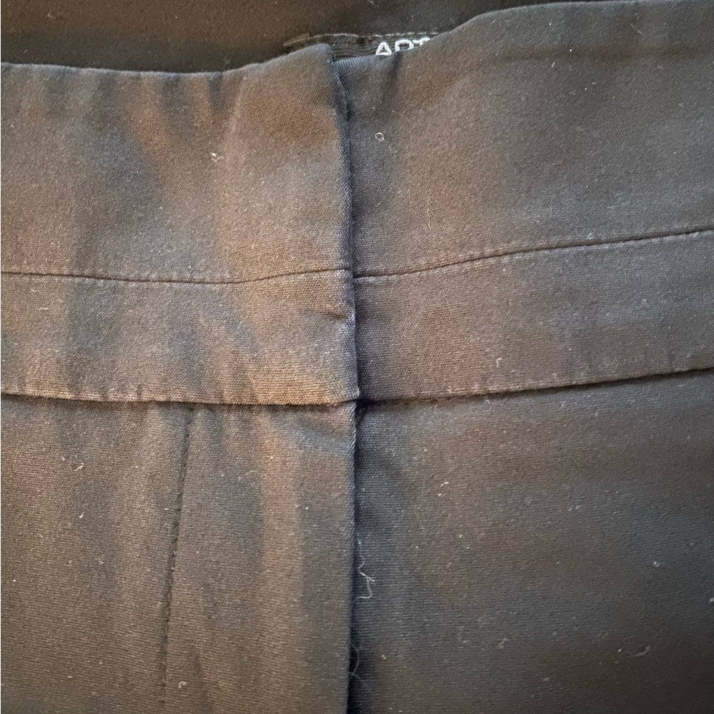 Comfortable Capris - Picture 2 of 4